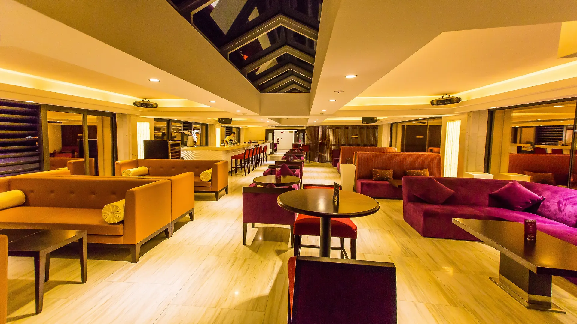 Holiday Beach Hotel Danang Da Nang